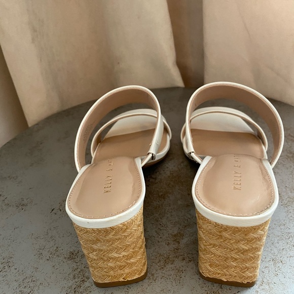 Kelly and katie slip on heels - Picture 5 of 7